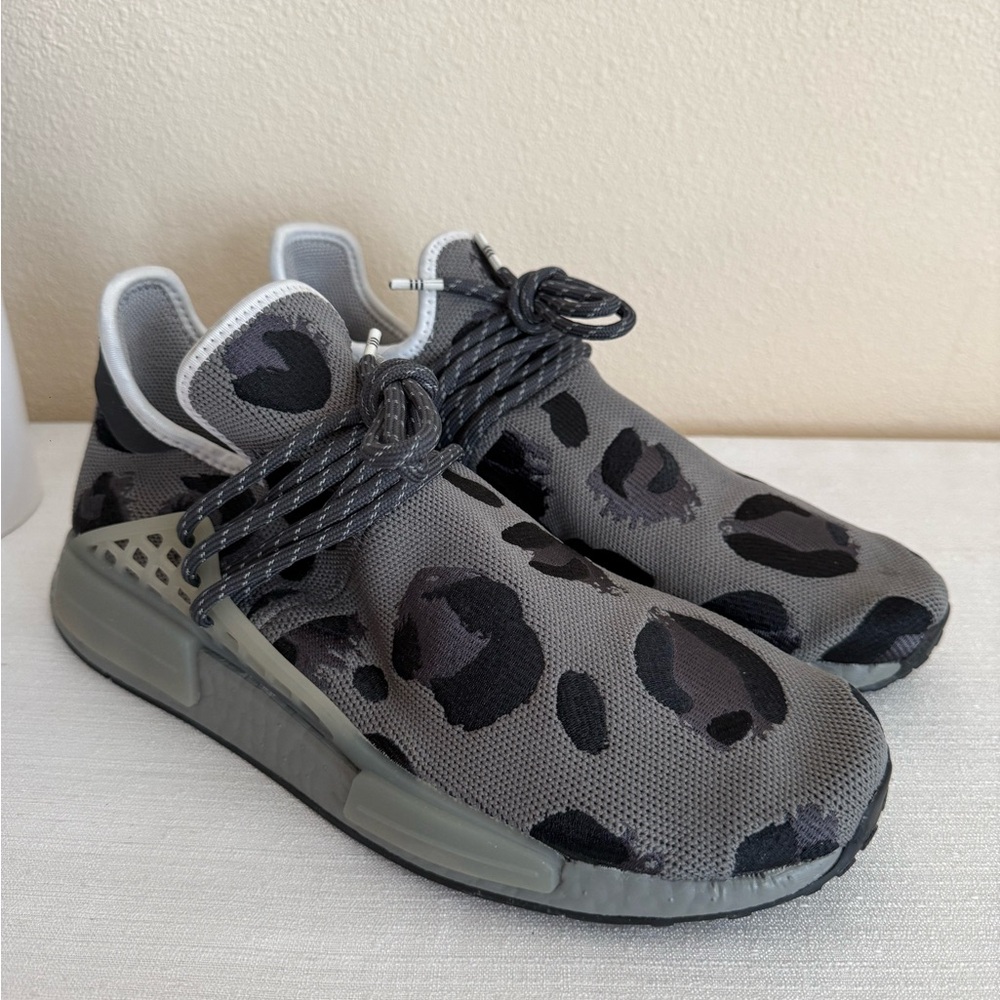 Adidas Gray and Black Patterned Mesh Athletic Sneakers - Picture 4 of 12